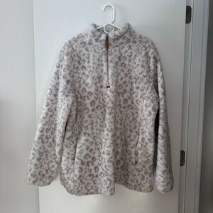 Jenny Boston Cozy Leopard Print Fleece Pullover